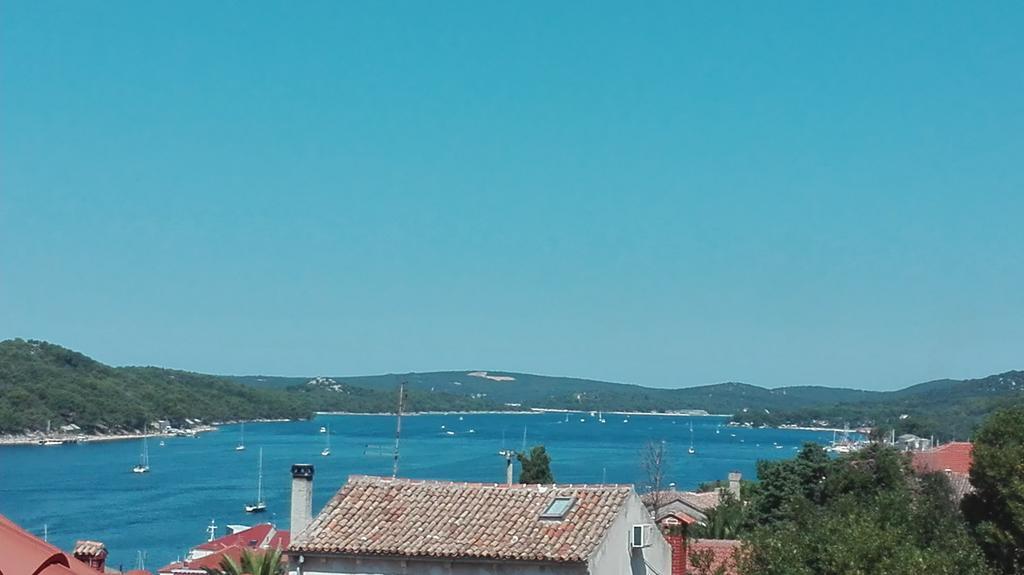 Apartments Villa Adrienne Mali Lošinj Dış mekan fotoğraf