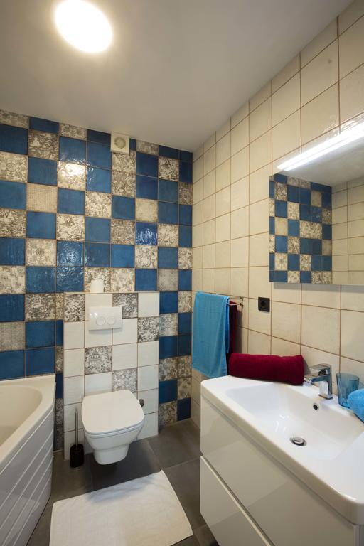 Apartments Villa Adrienne Mali Lošinj Dış mekan fotoğraf
